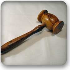 item gavel used in law court